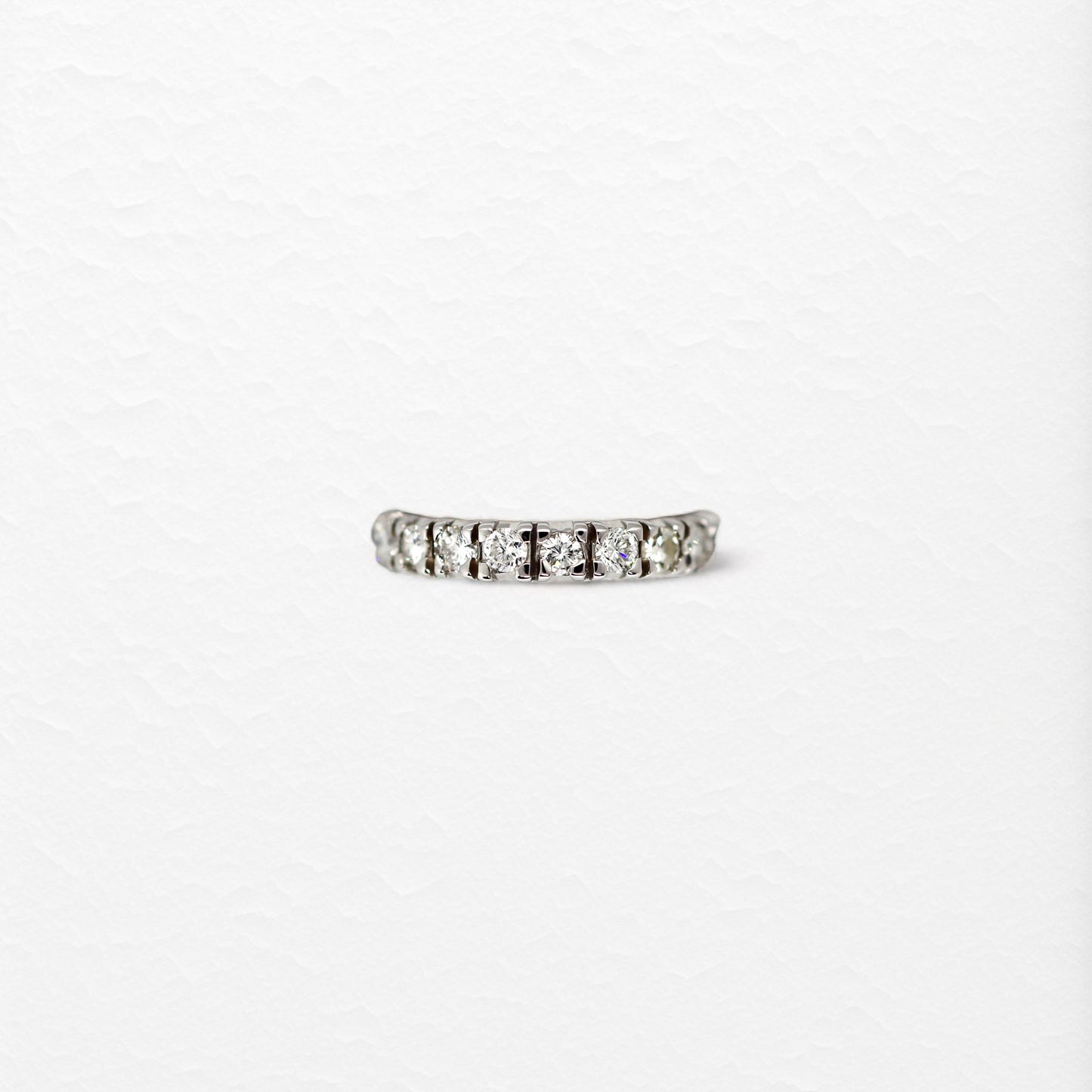 Gleam Ring in White Gold