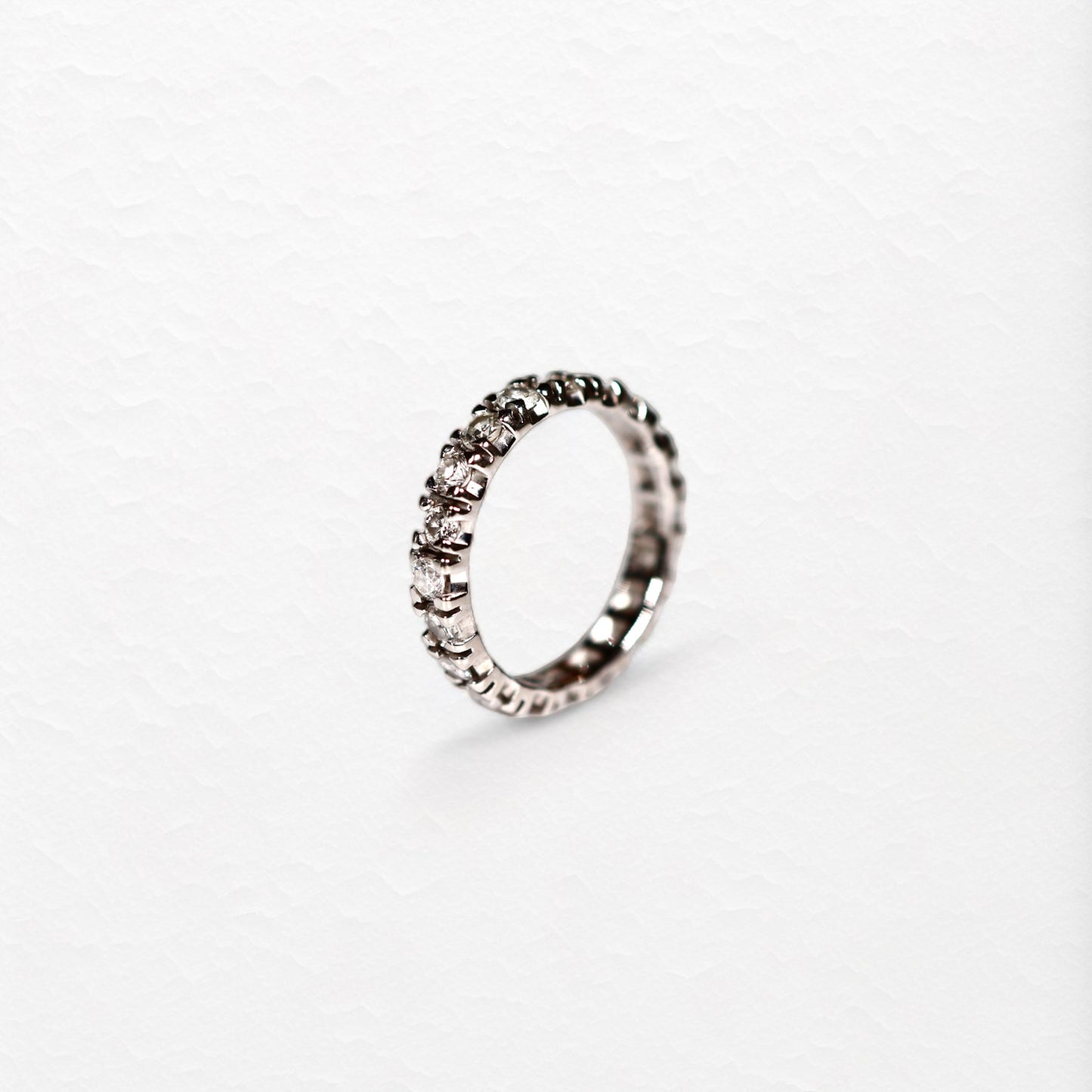 Gleam Ring in White Gold
