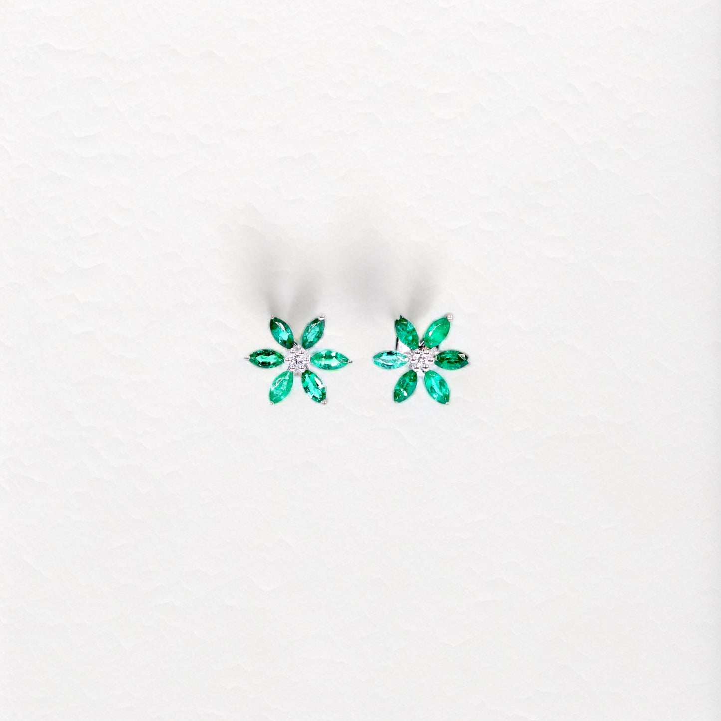 Bloom Earrings in White Gold