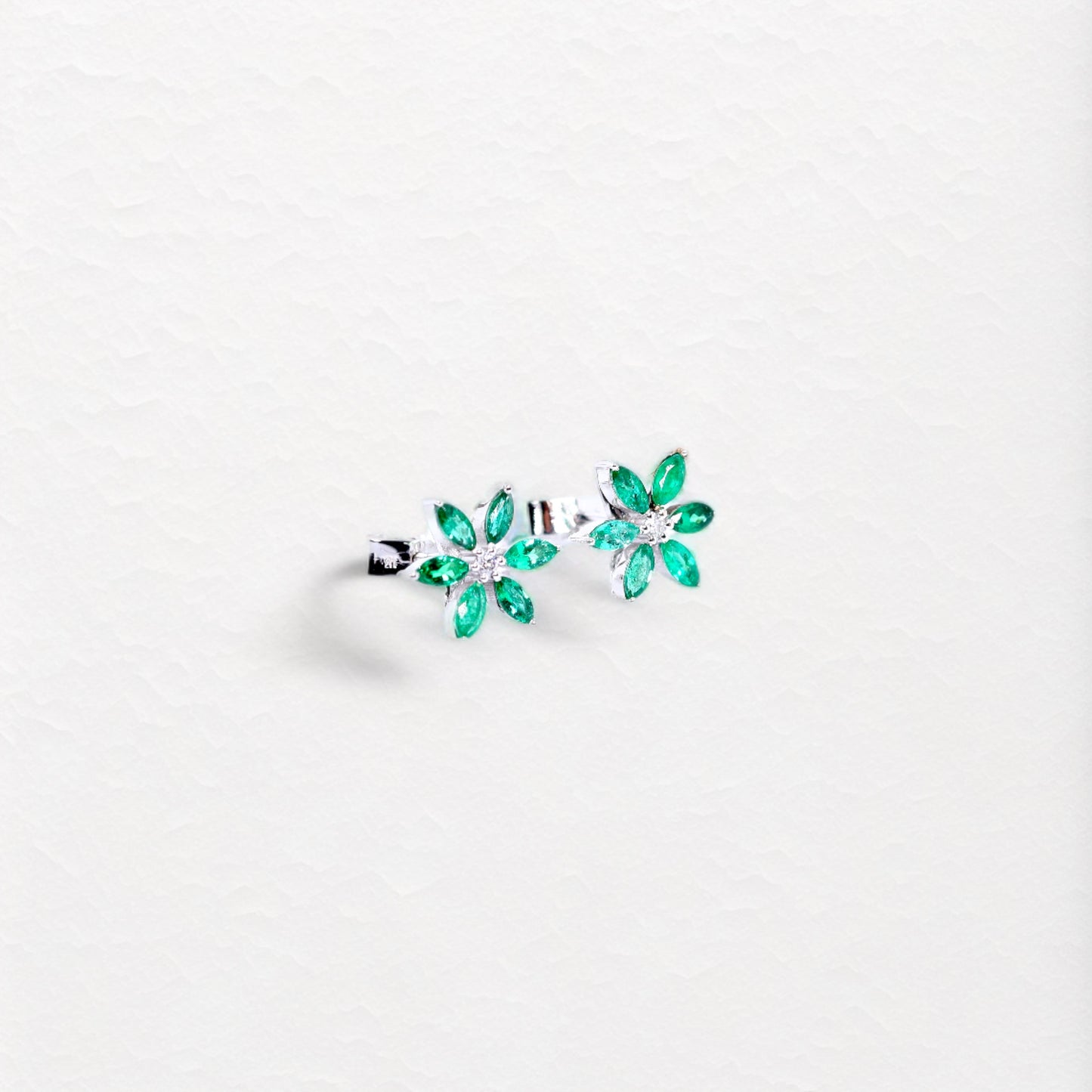 Bloom Earrings in White Gold