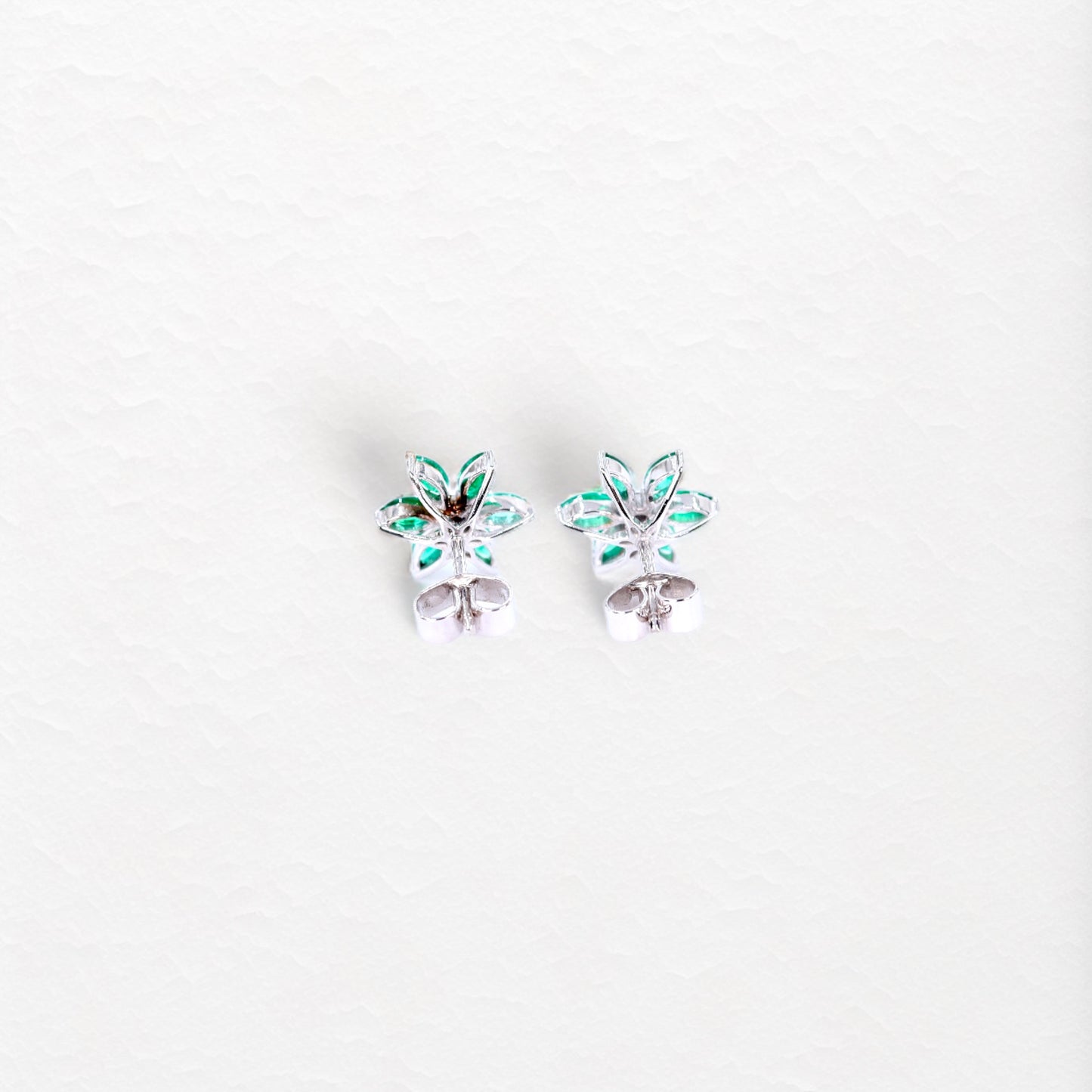 Bloom Earrings in White Gold
