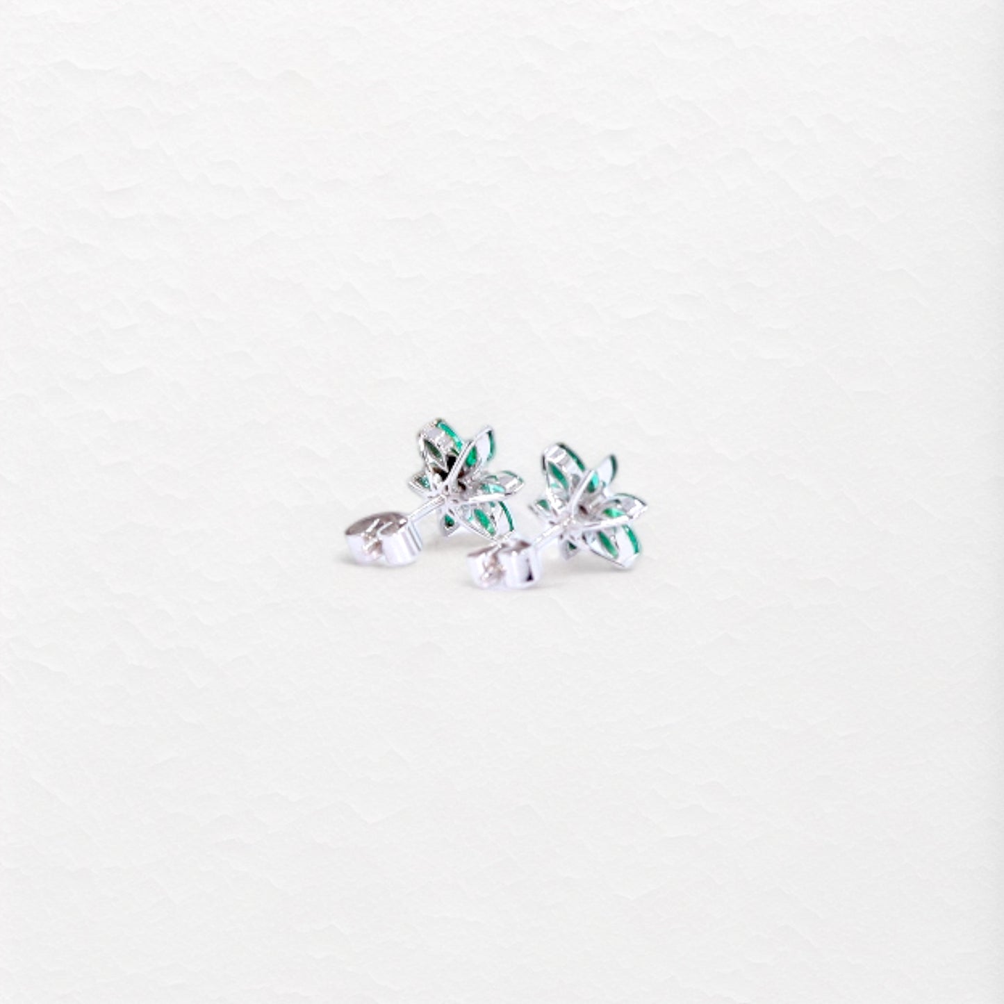 Bloom Earrings in White Gold