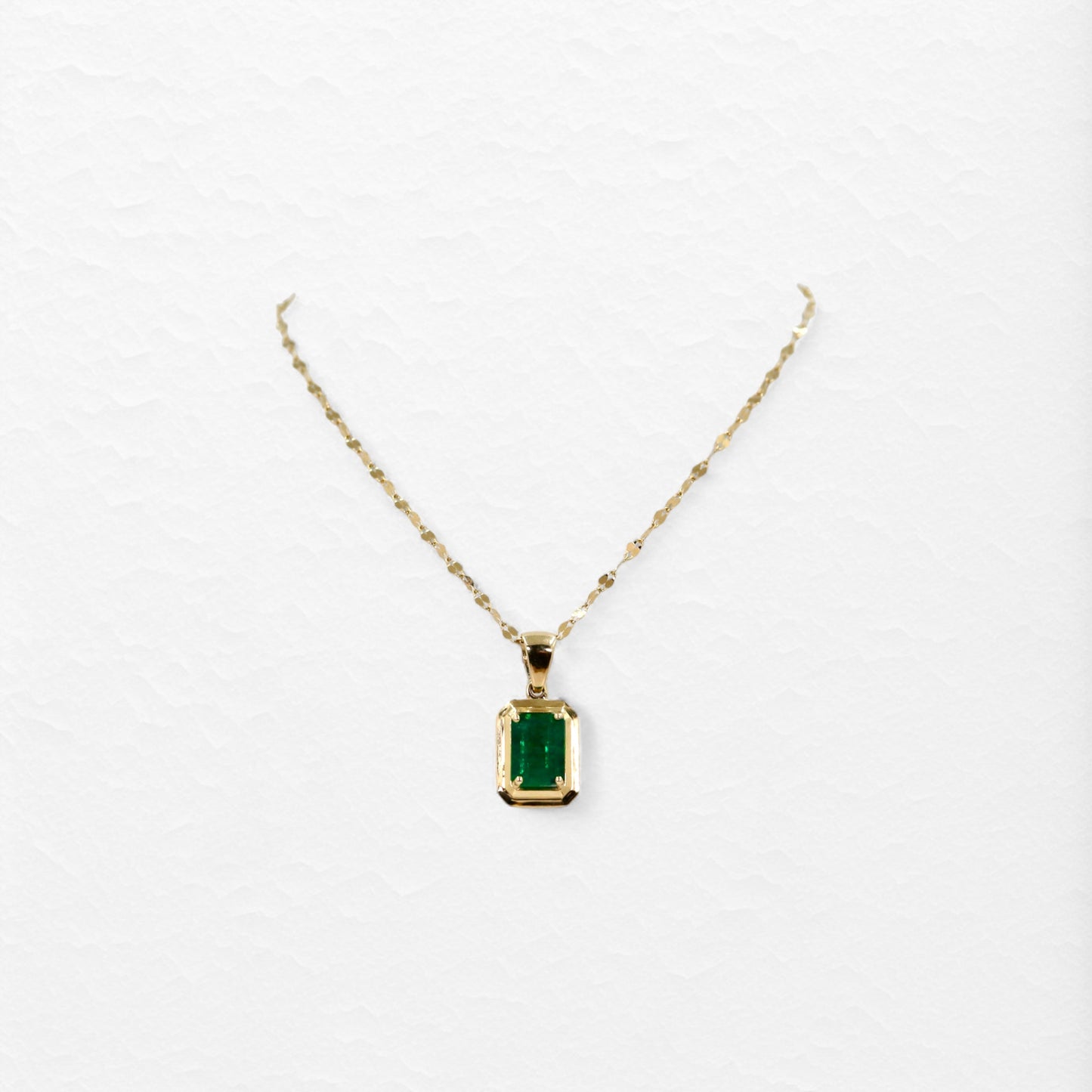 Eterna Pendant