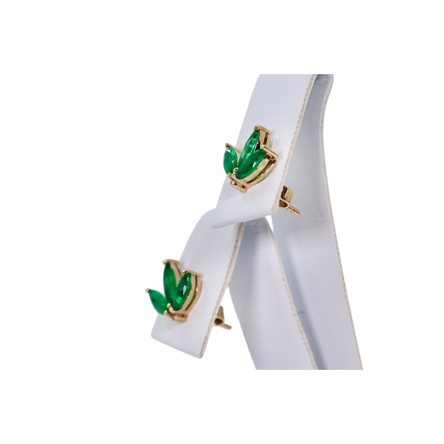 Evergreen Earrings in Yellow Gold