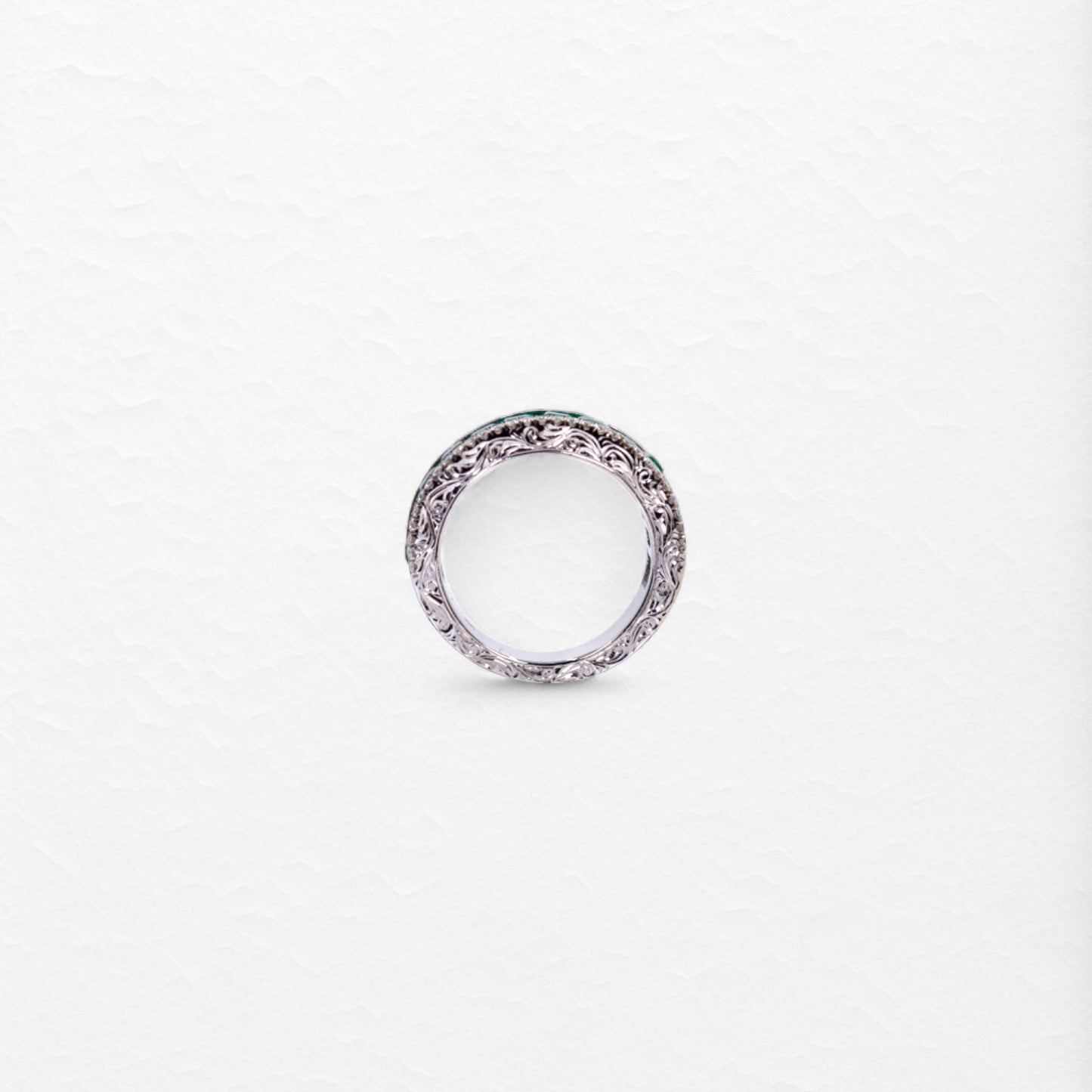 Flow Ring with a Twist