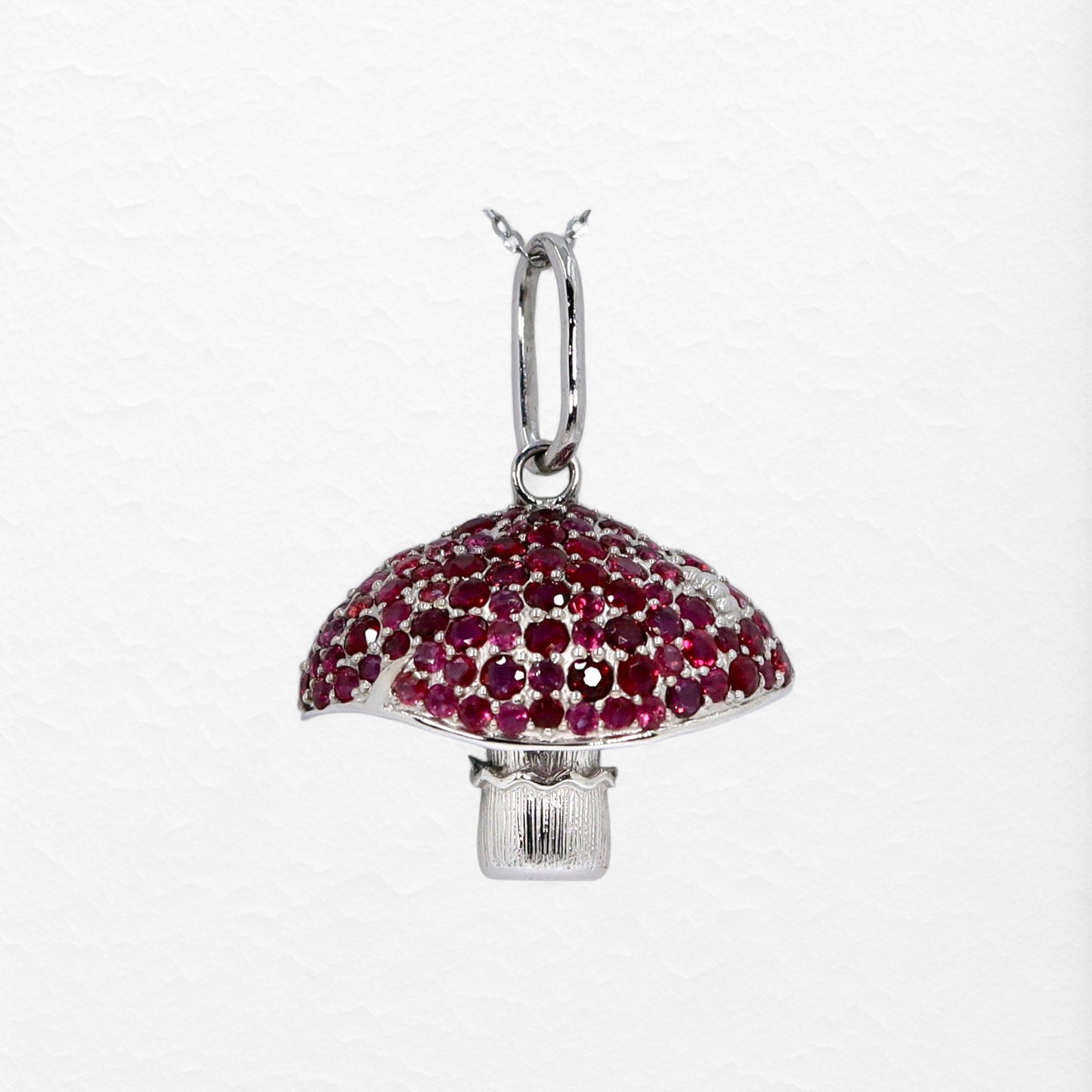 Magic pendant