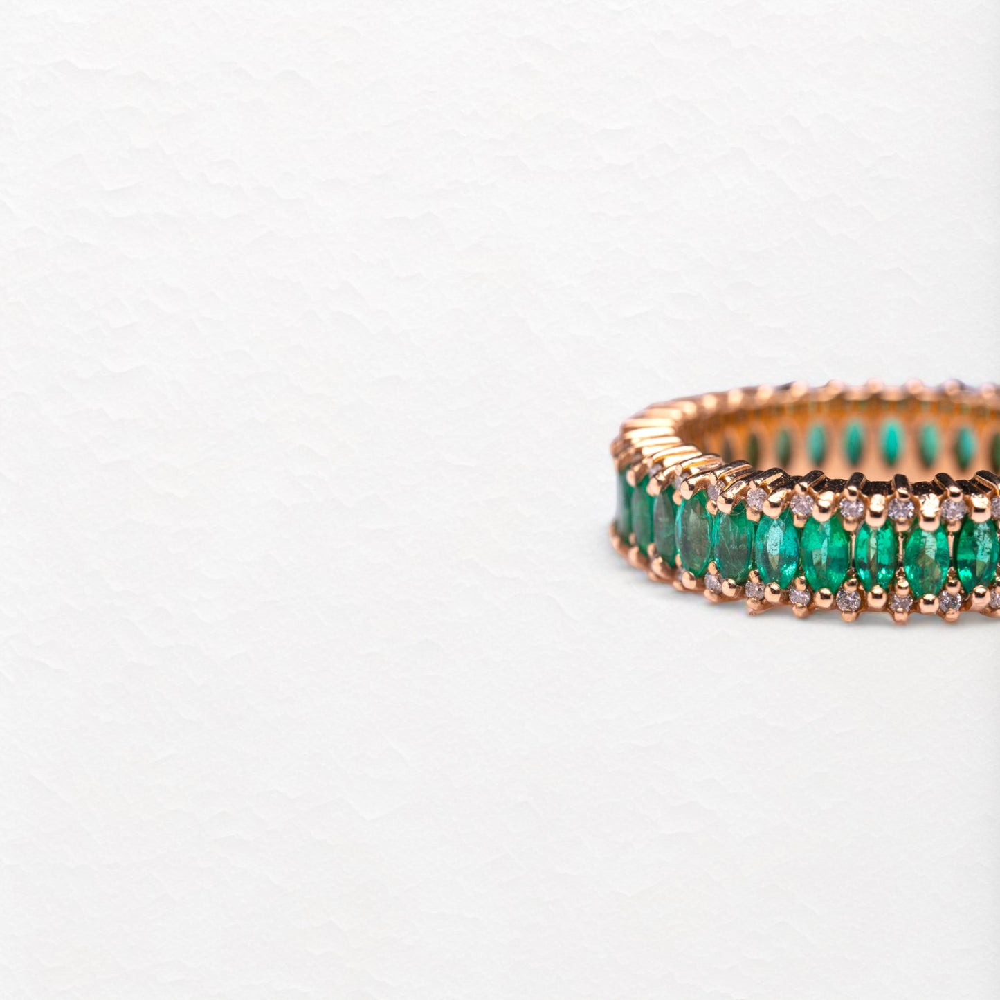 Radiance Ring in Yellow Gold
