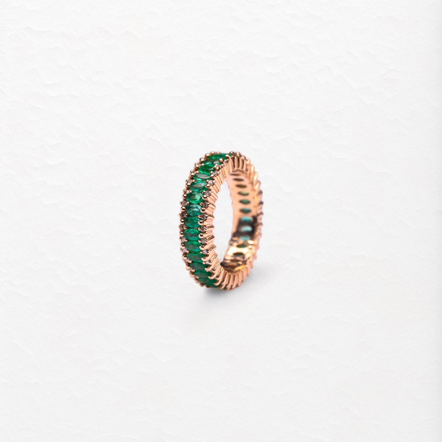 Radiance Ring in Yellow Gold